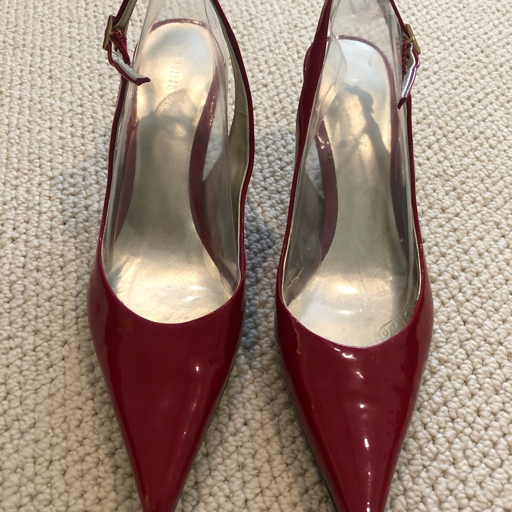 Nine West red shoes